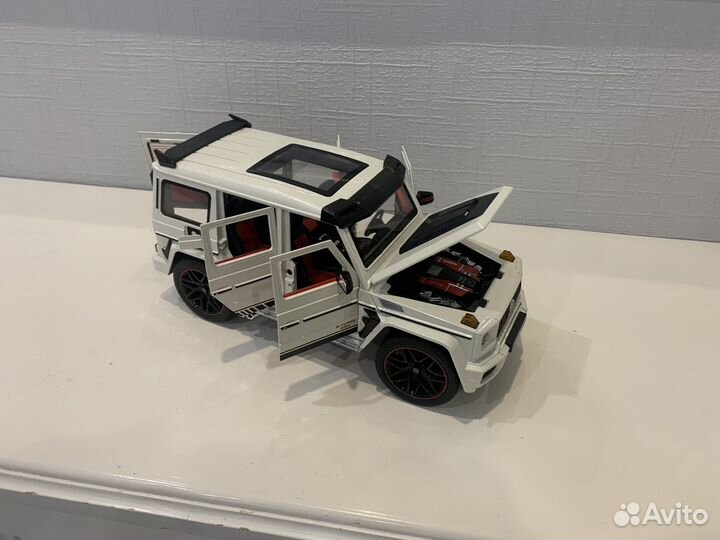 Mercedes gelendwagen 1:18