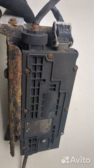 Электропривод ручного тормоза Land Rover Range Rov