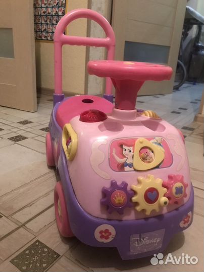 Машинка-каталка