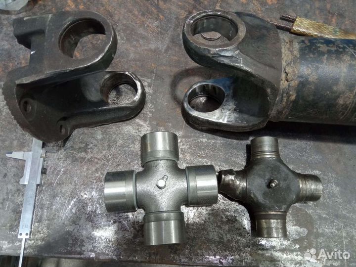 Duster terrano kaptur крестовина кардан подвесной