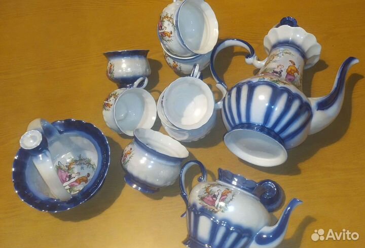 Сервиз чайно-кофейный