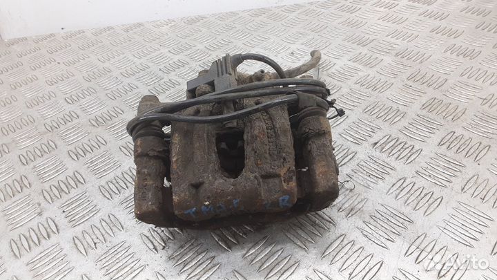 Суппорт задний правый Mercedes-Benz Vito W639 2005