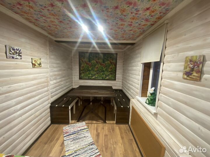 Шашлычный домик