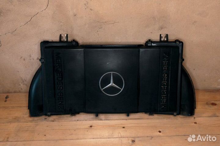 Корпус воздушного фильтра Mercedes S500 W140 M119