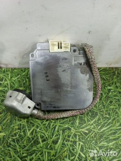 Блок ксенона Toyota Camry седан 2.4 2azfe 2010