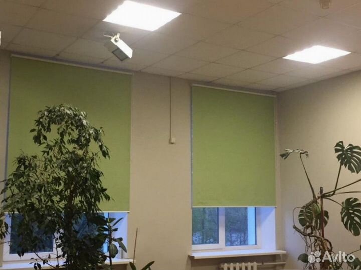 Рулонные шторы с установкой без сверления