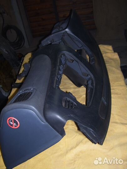 Ниссан альмера N 16 торпедо