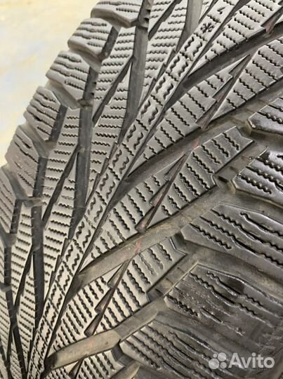 Nokian Tyres Hakkapeliitta R2 SUV 235/55 R19