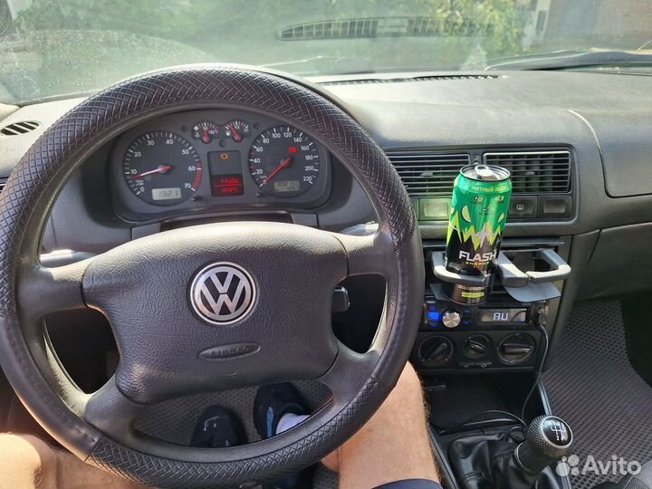 Volkswagen Golf 1.4 МТ, 2000, 308 000 км