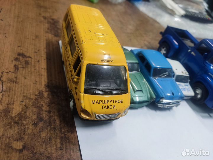 Машинки модельки