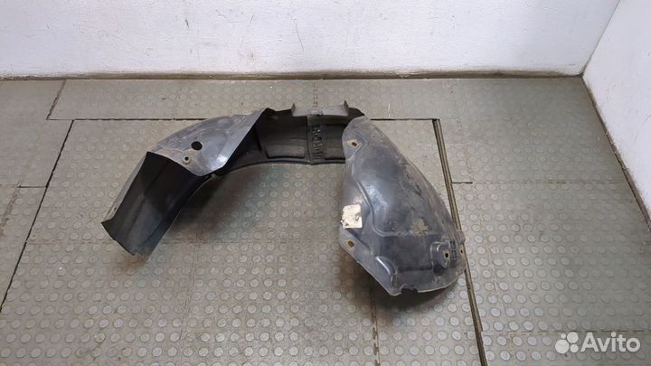 Защита арок (подкрылок) правая передняя Opel Zafira B, 2007