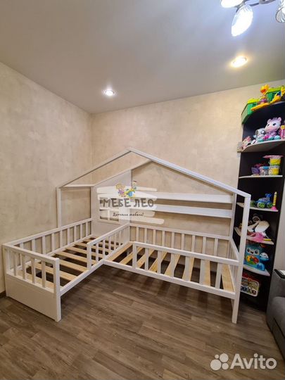 Кровать домик