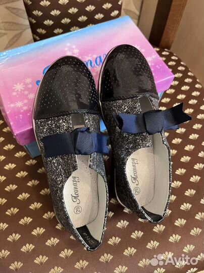 Туфли новые 29 размер