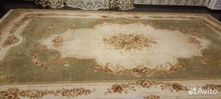 Ковер шерстяной