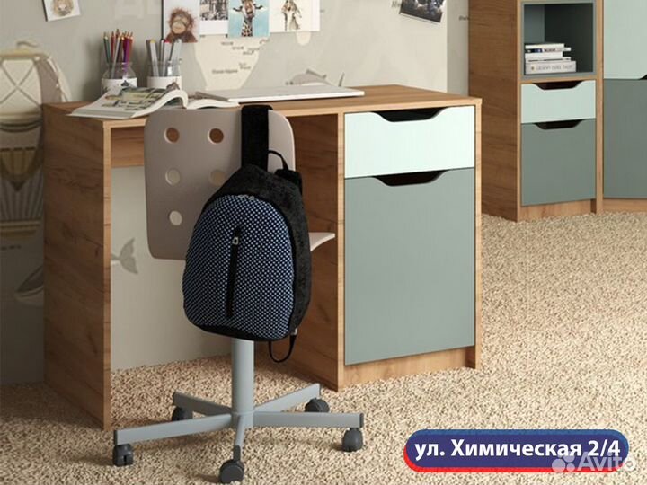 Стол письменный на Химической 2/4