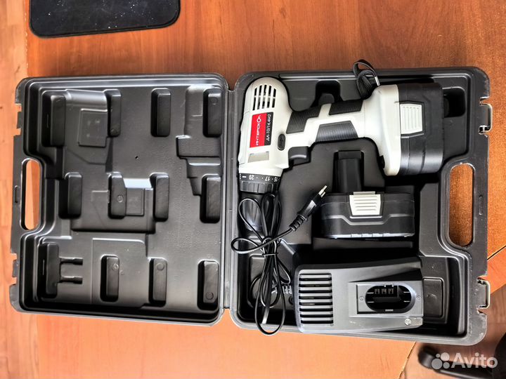 Шуруповерт Интерскол да-10/14,4М2