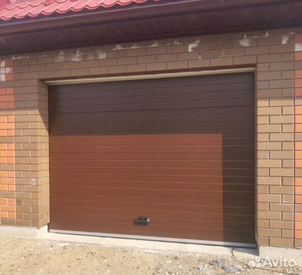 Секционные гаражные ворота Алютех, Дамаст, Дорхан