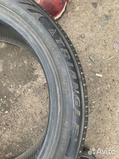 Triangle Sportex TSH11 245/45 R19 и 275/40 R19