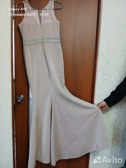 Платье праздничное 48р