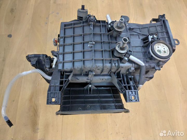 Корпус отопителя двигателя Honda Odyssey 2006