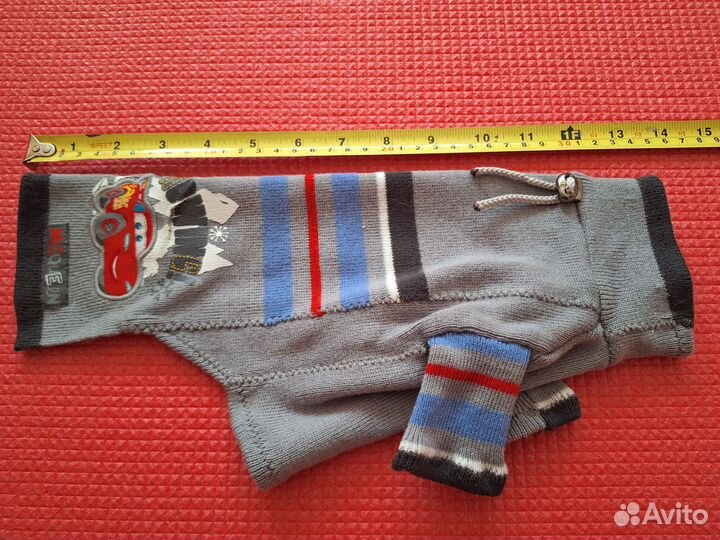 Лежанки/Одежда/Ошейники/Игрушки