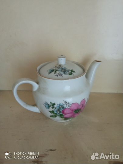 Заварочные чайники и сахарница СССР