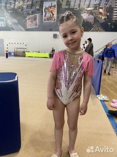 Купальник гимнастический для выступлений 116