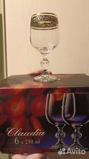 Фужеры, рюмки, стопочки