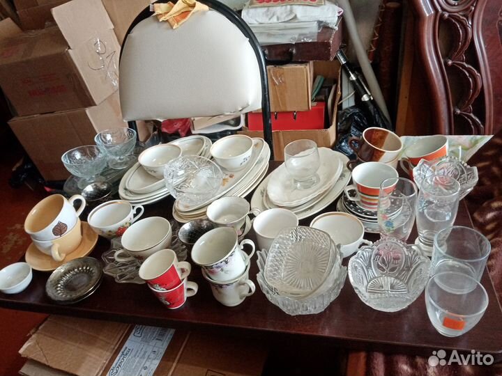 Посуда разная более 80 предметов