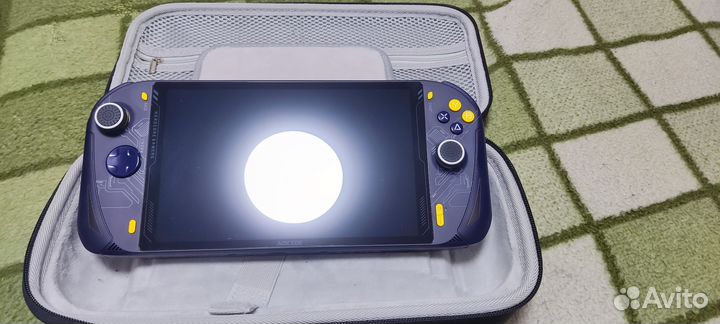 Портативная игровая приставка