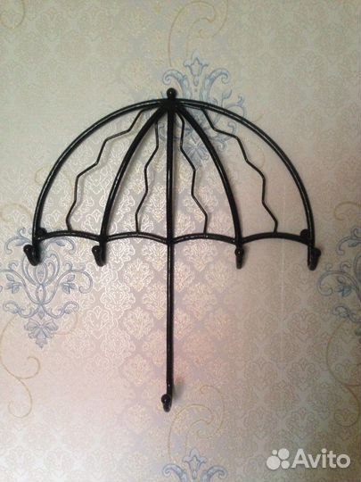 Вешалка настенная для одежды