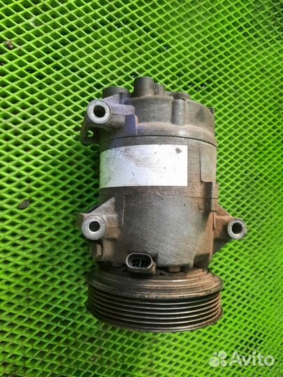 Компрессор кондиционера Renault Megane 2