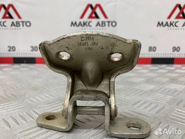 Б/У петля двери задний правый Hyundai Accent LC