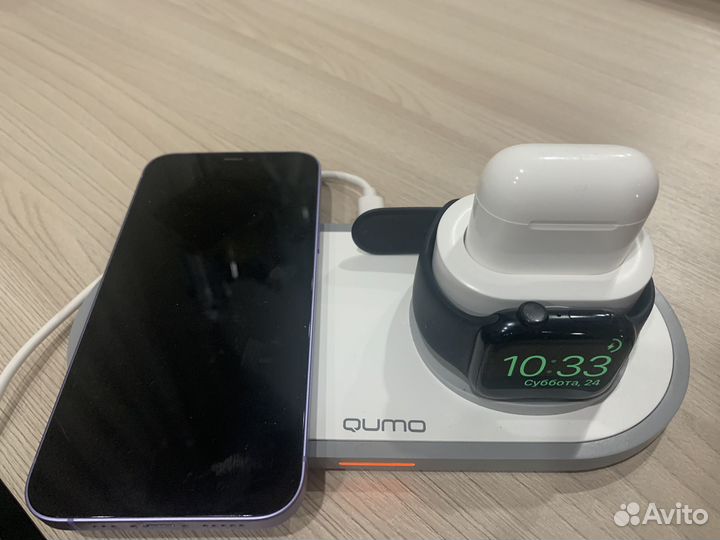 Док-станция для беспроводной зарядки