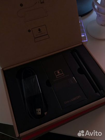 Графический планшет One by Wacom small