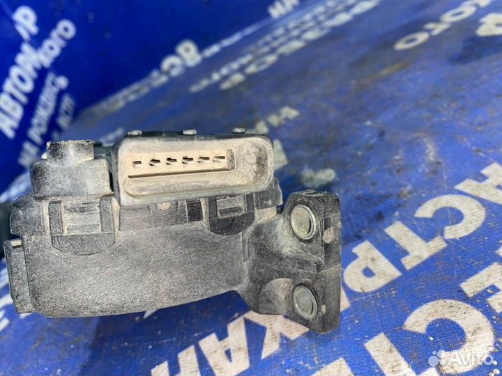 Педаль газа Nissan Primera P12 седан QG18DE 2003