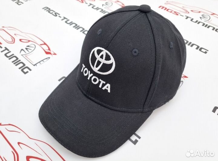 Бейсболка Toyota черная