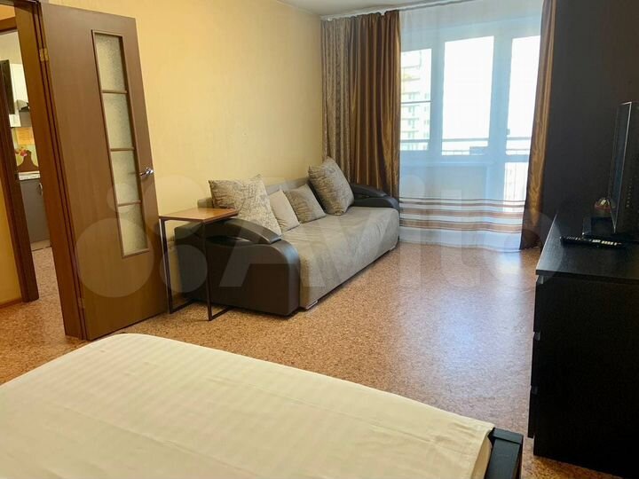 1-к. квартира, 38 м², 10/18 эт.