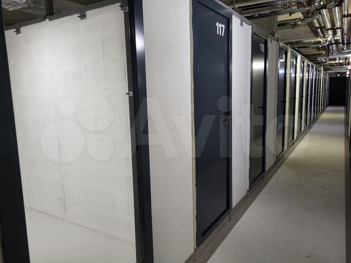 Машиноместо, 10 м²