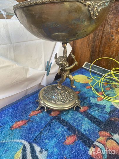 Статуэтка из бронзы