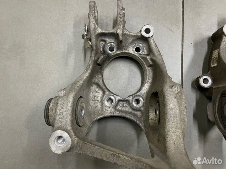 Кулак поворотный задний Audi A5 8T cdnc 2013