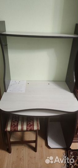 Компьютерный стол