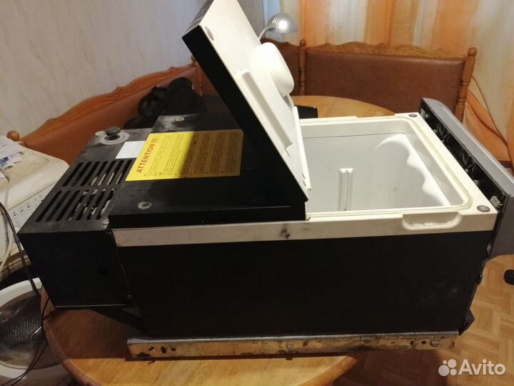 Автомобильный холодильник компрессорный 24v DAF-XF