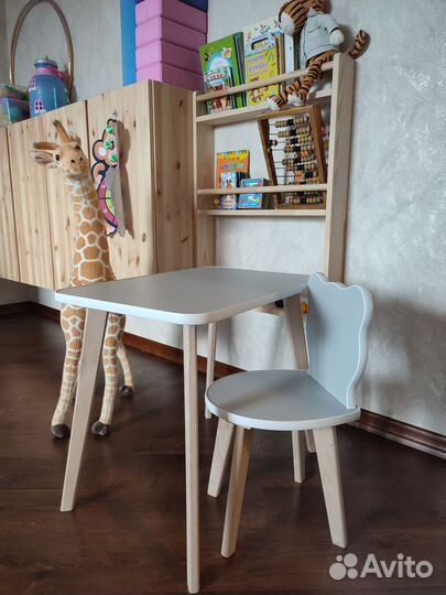 Детский стол и стул мишка
