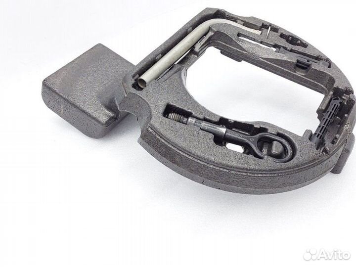 Ящик для инструментов Audi A6 C7 cyga 2016