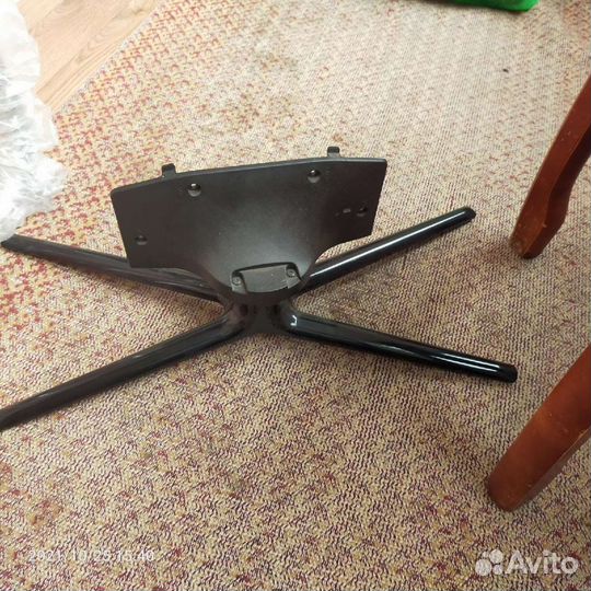 Подставка Самсунг 40