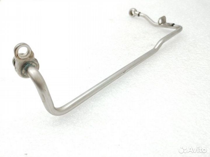 Трубка подачи масла в турбину Volkswagen Golf 6