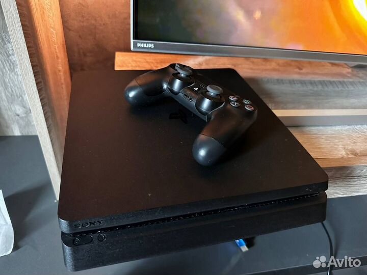 Sony PS4 slim 1tb
