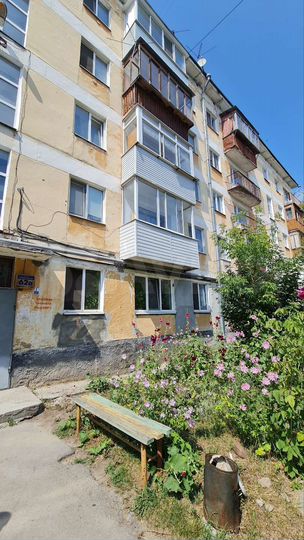 2-к. квартира, 47 м², 1/5 эт.