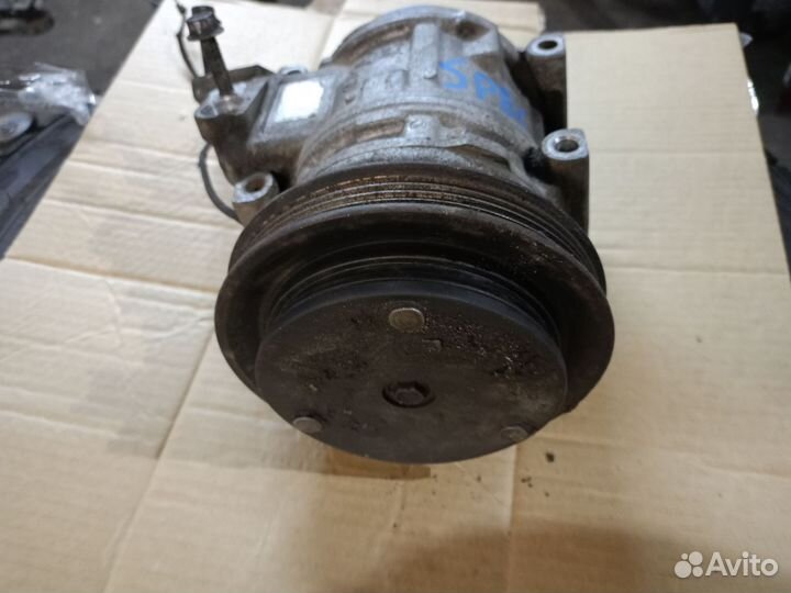 Компрессор кондиционера Kia Spectra